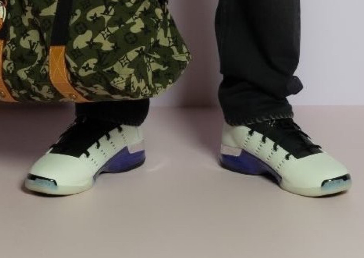 Infinite Archives X Air Jordan 17 Low – Urban Syndicate