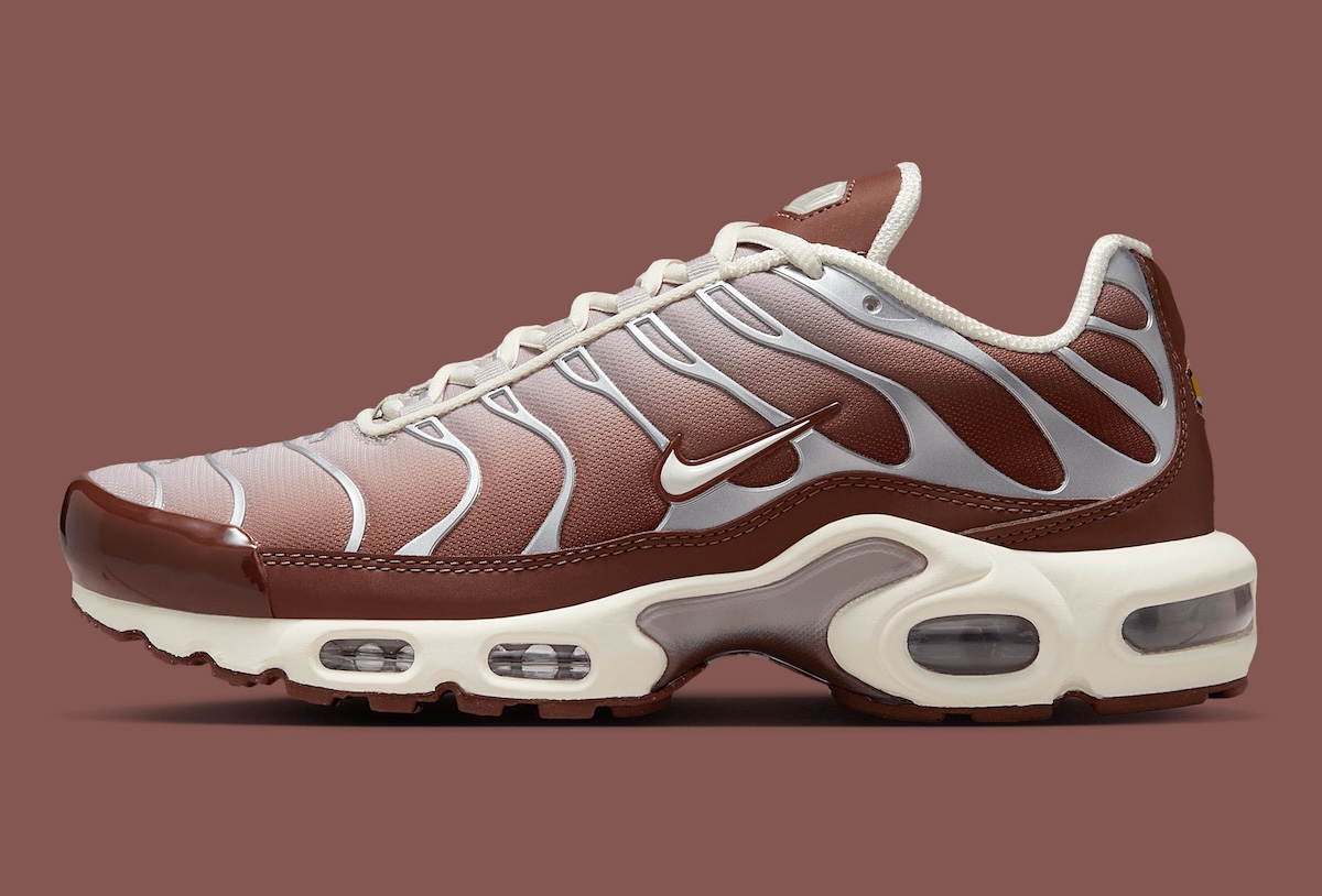 Nike Air Max Plus “Light Orewood Brown/Dark Pony” – Urban Syndicate